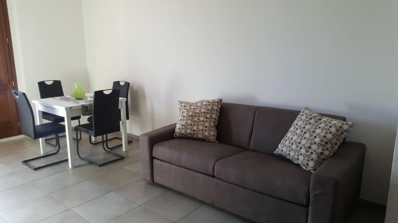 Giuly Home One Càbras Exteriér fotografie